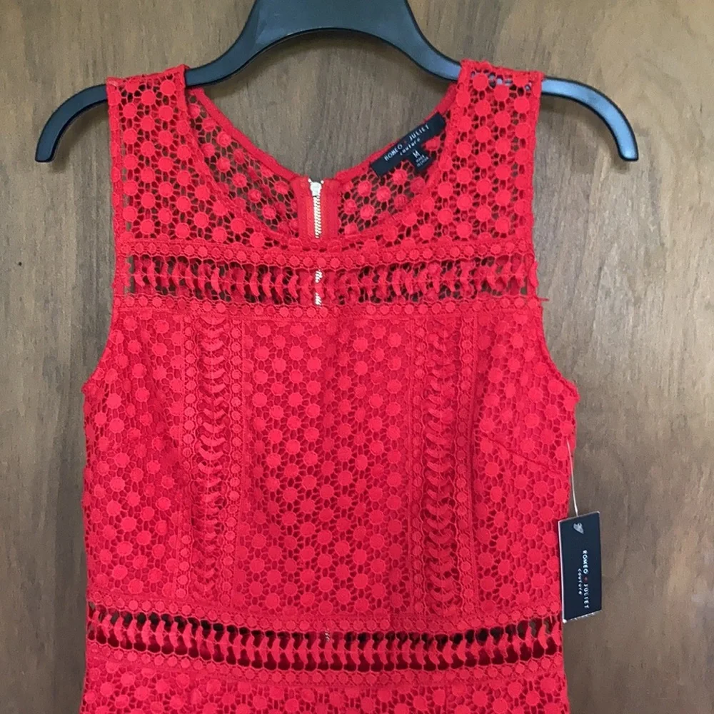 3/$45 Romeo & Juliet couture dress crochet like shell w ruffle detail size M - Picture 5 of 17